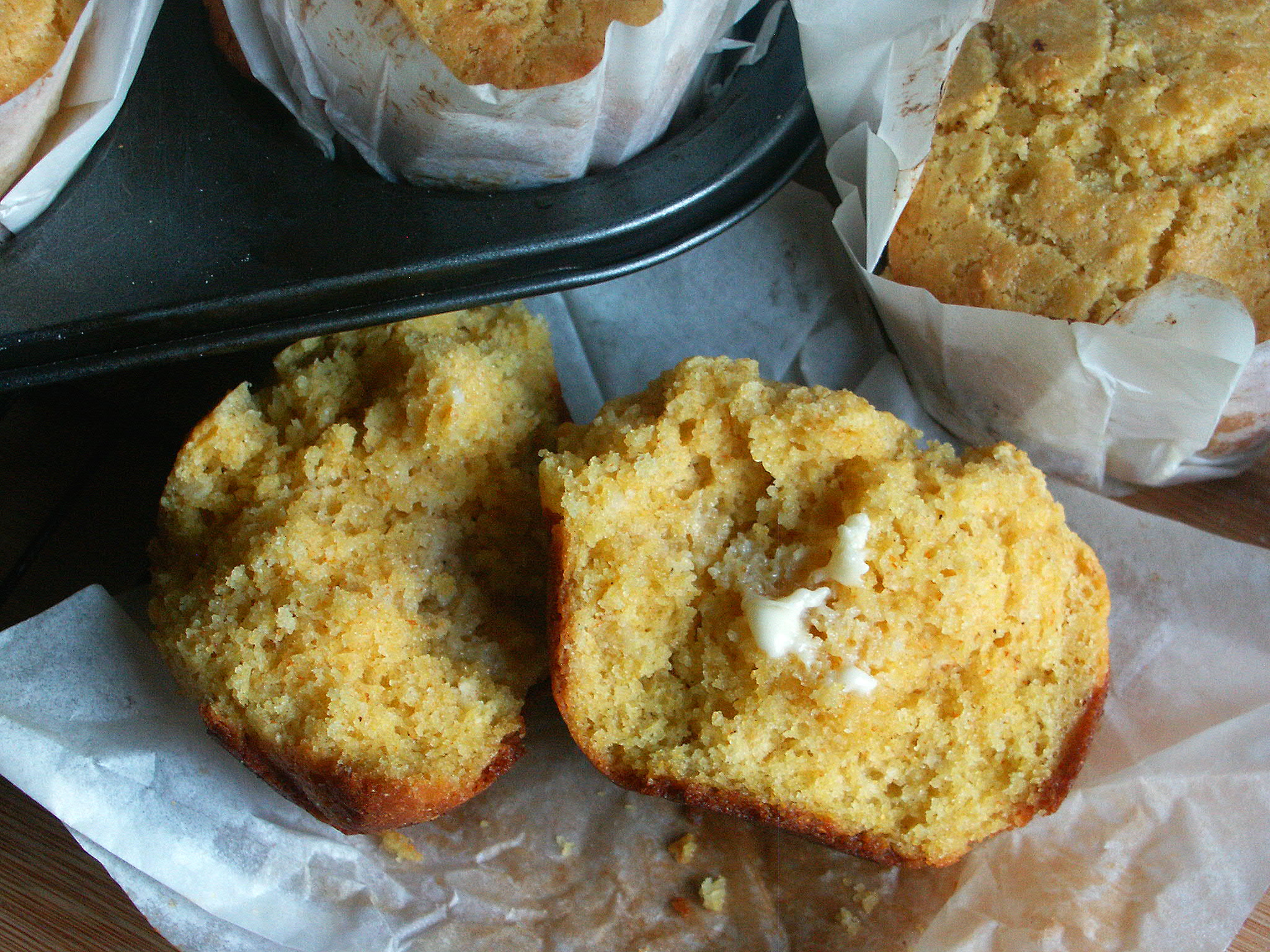 best-cornmeal-muffins-i-cook-and-paint